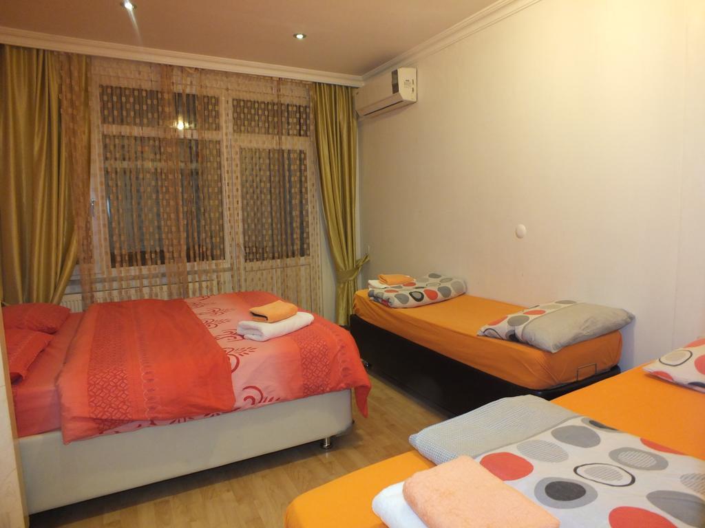 Taksim 9 Suites Apartments Истанбул Екстериор снимка